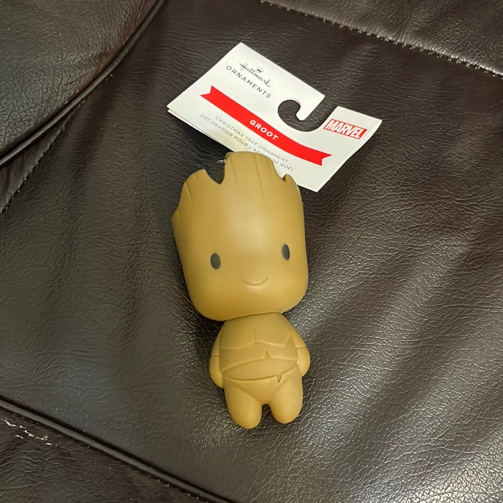 Hallmark x Marvel Groot Ornament NWT